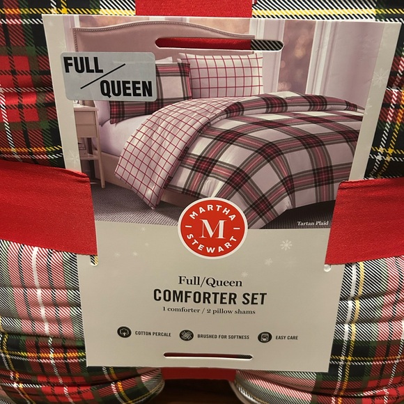 Martha Stewart Christmas plaid Full/Queen comforter set - Picture 4 of 5